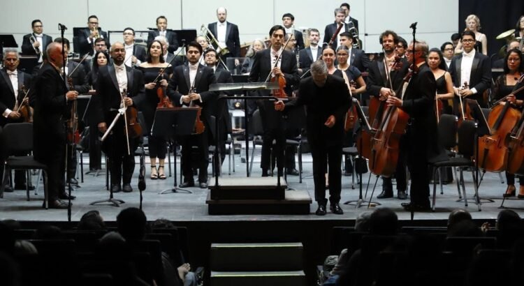 Julieta Venegas y la Orquesta de la Universidad de Guanajuato brillarán en el Festival Cervantino Julieta Venegas y la Orquesta de la Universidad de Guanajuato brillarán en el Festival Cervantino
