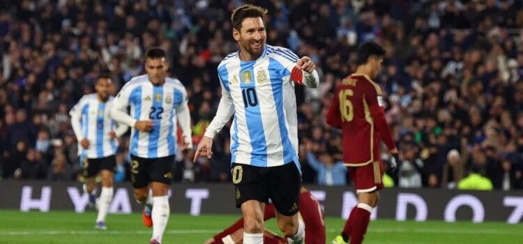 Messi hizo dos goles en su despedida, Argentina brilló con un 3-0 ante Venezuela Messi hizo dos goles en su despedida, Argentina brilló con un 3-0 ante Venezuela