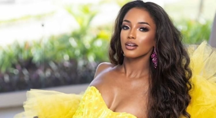 Estable se encuentra la representante de Jamaica tras caída en Miss Universo 2025
